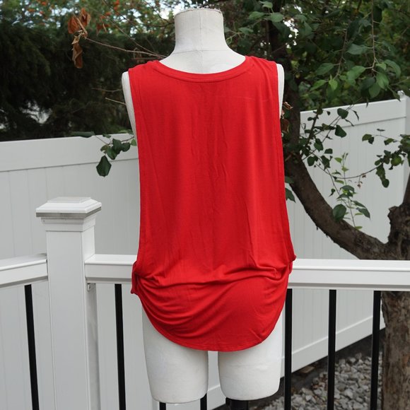 Proud to be Canadian Red Muscle Tank - Picture 4 of 4